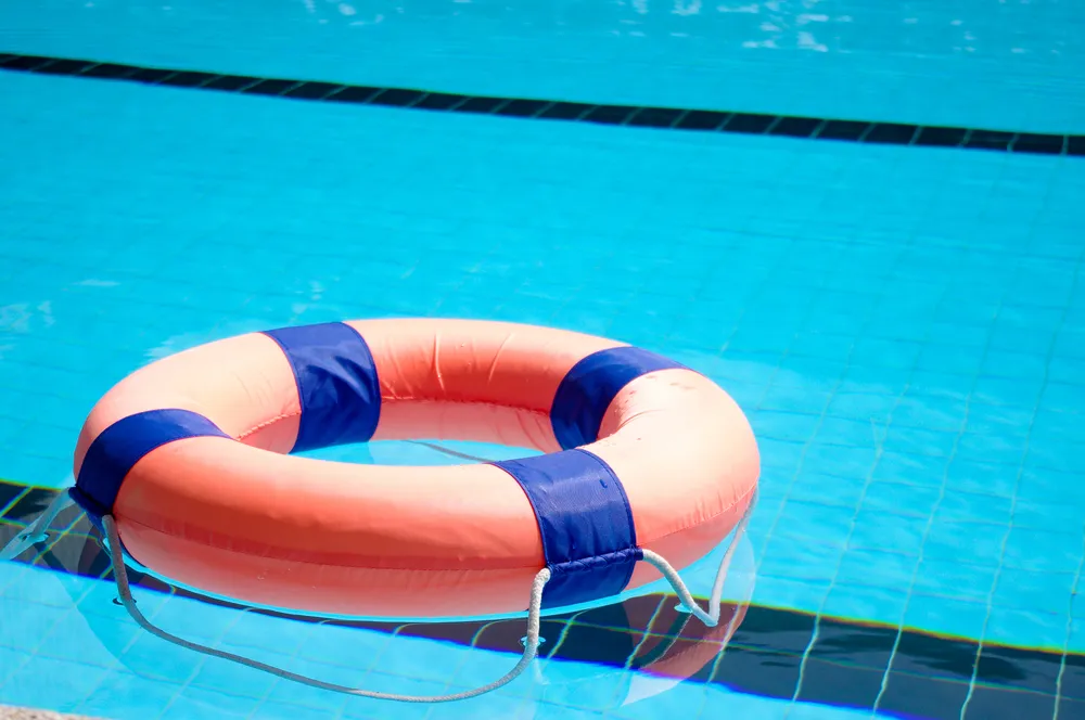 Selling or Renting a Property with a Pool